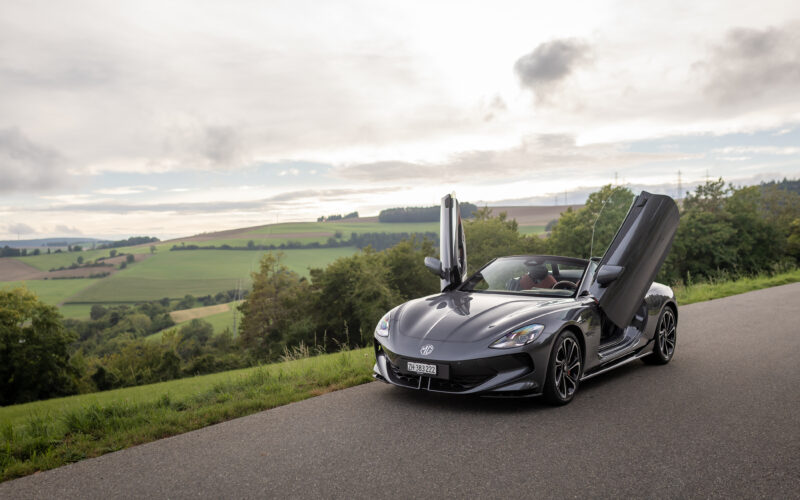 MG Cyberster AWD XPower (77kWh / 510 PS)