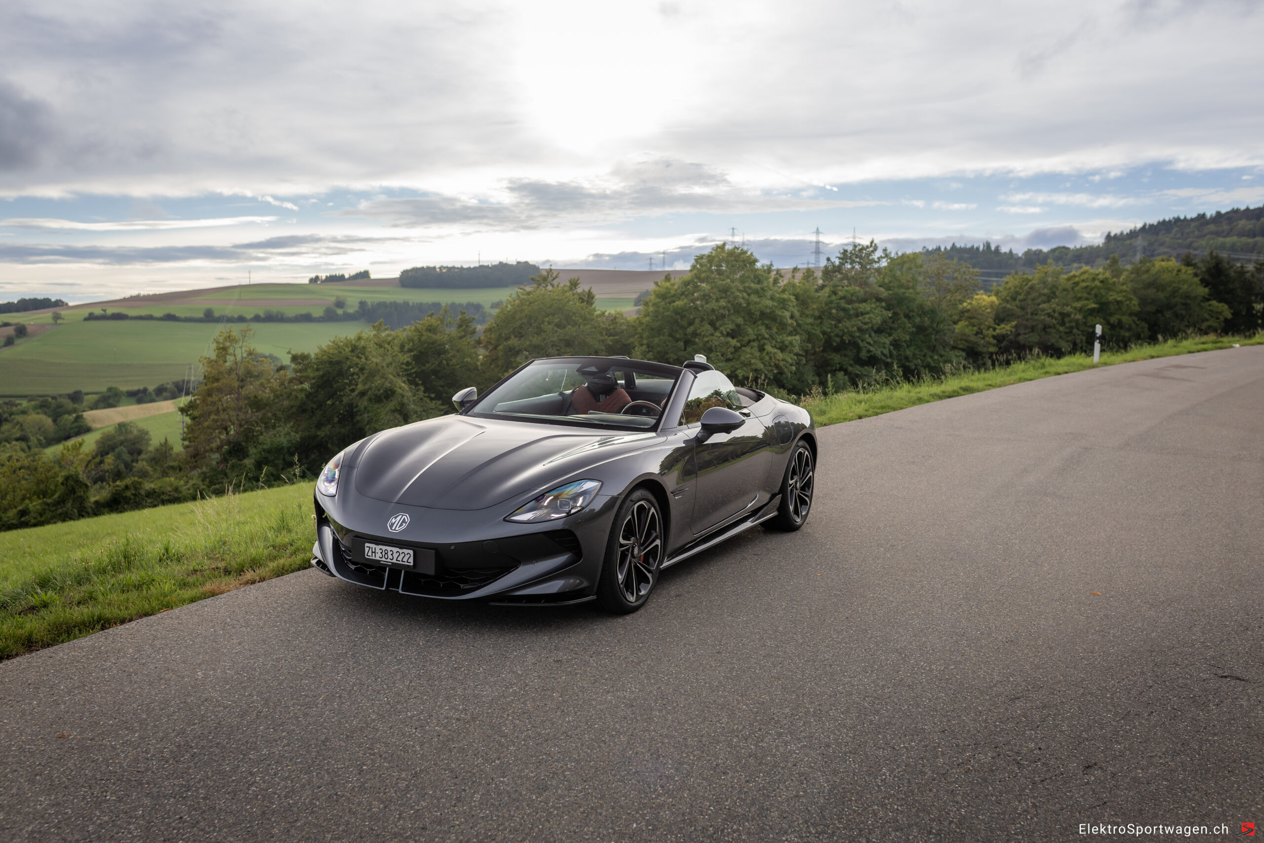 MG Cyberster AWD XPower (77kWh / 510 PS)