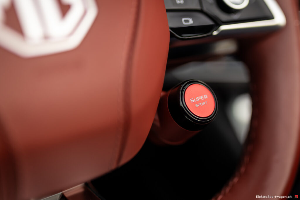 MG Cyberster AWD XPower (77kWh / 510 PS)