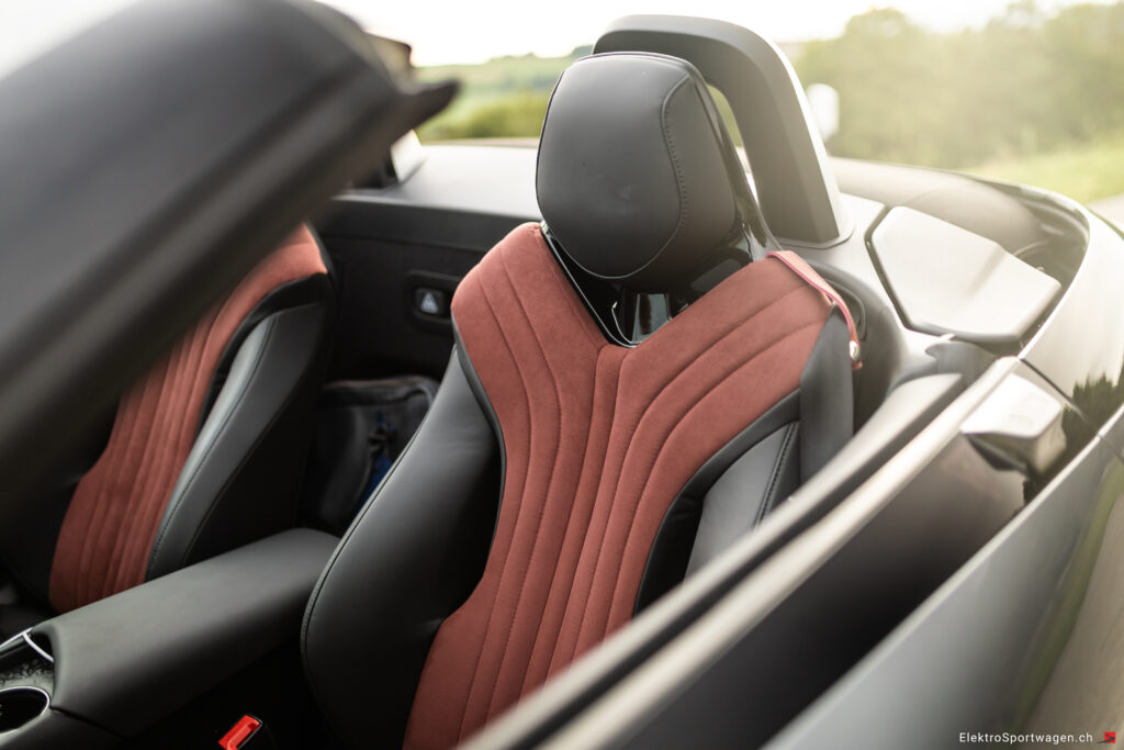 MG Cyberster AWD XPower (77kWh / 510 PS)