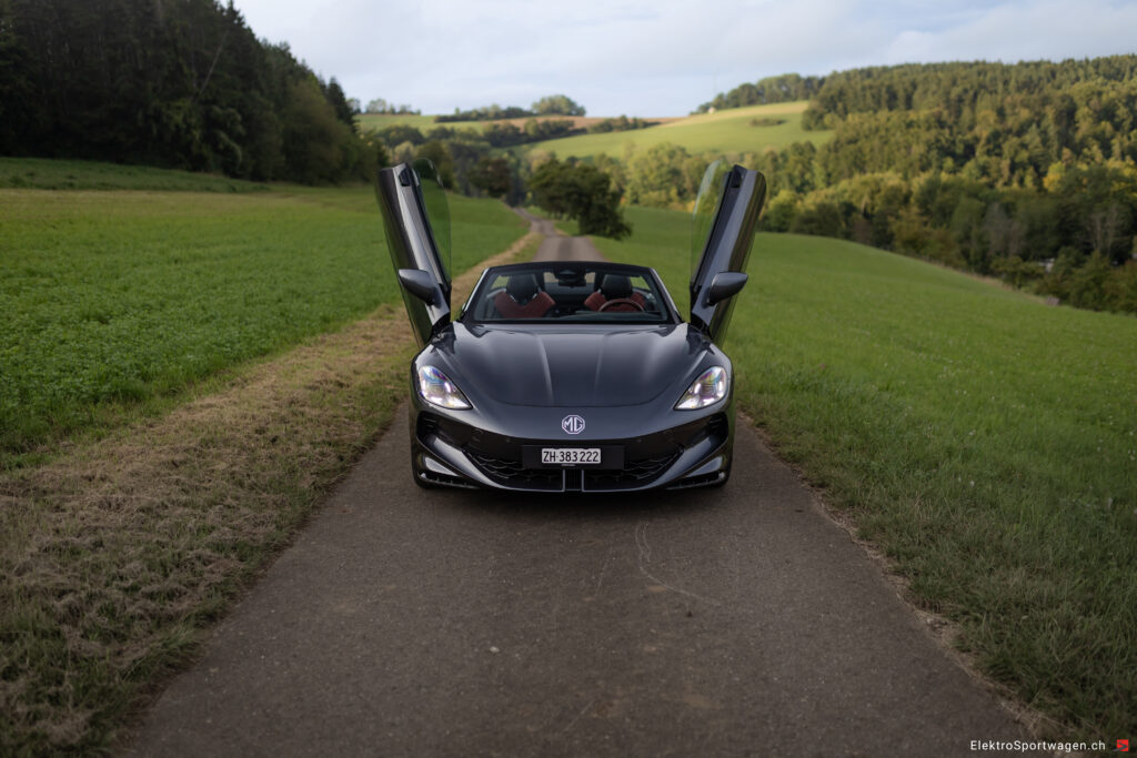 MG Cyberster AWD XPower (77kWh / 510 PS)