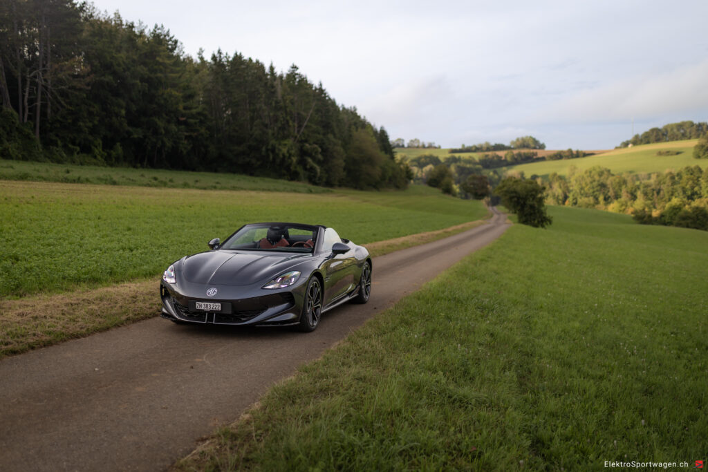 MG Cyberster AWD XPower (77kWh / 510 PS)