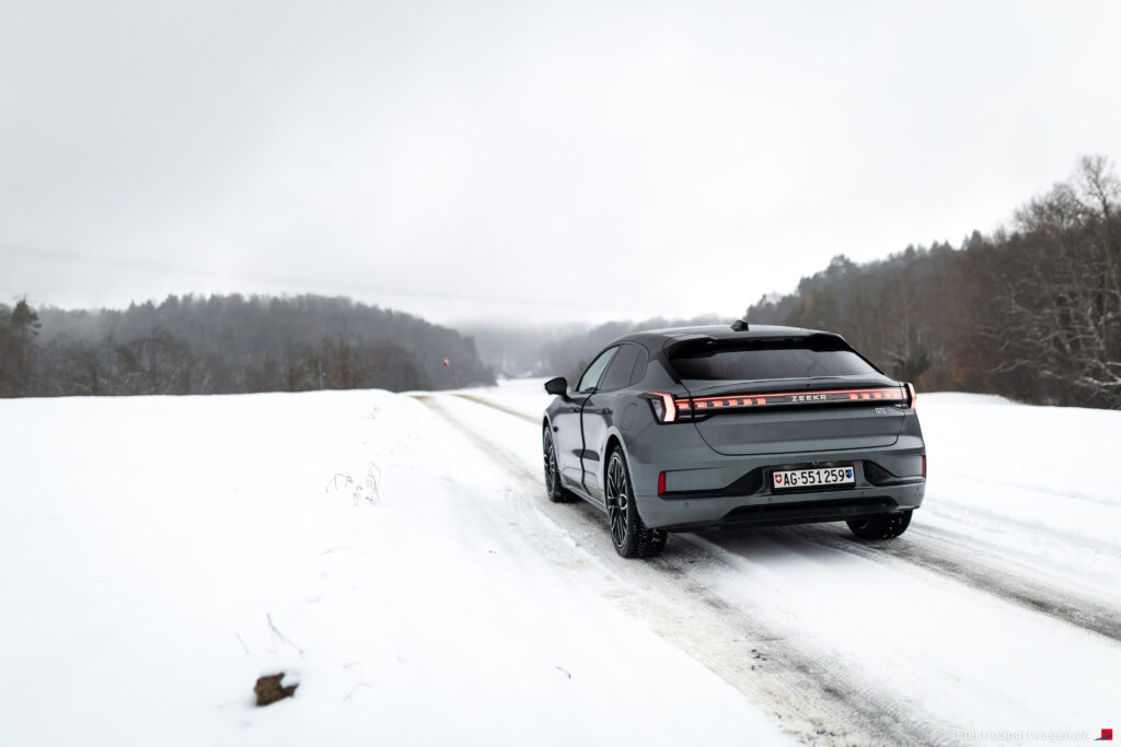 Zeekr 001 Privilege AWD im Test: Fahrverhalten, Alltag, Langstrecke und Fazit