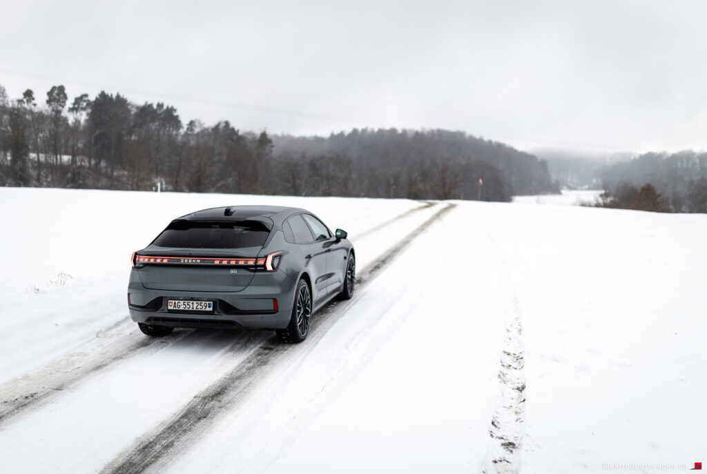 Zeekr 001 Privilege AWD im Test: Fahrverhalten, Alltag, Langstrecke und Fazit