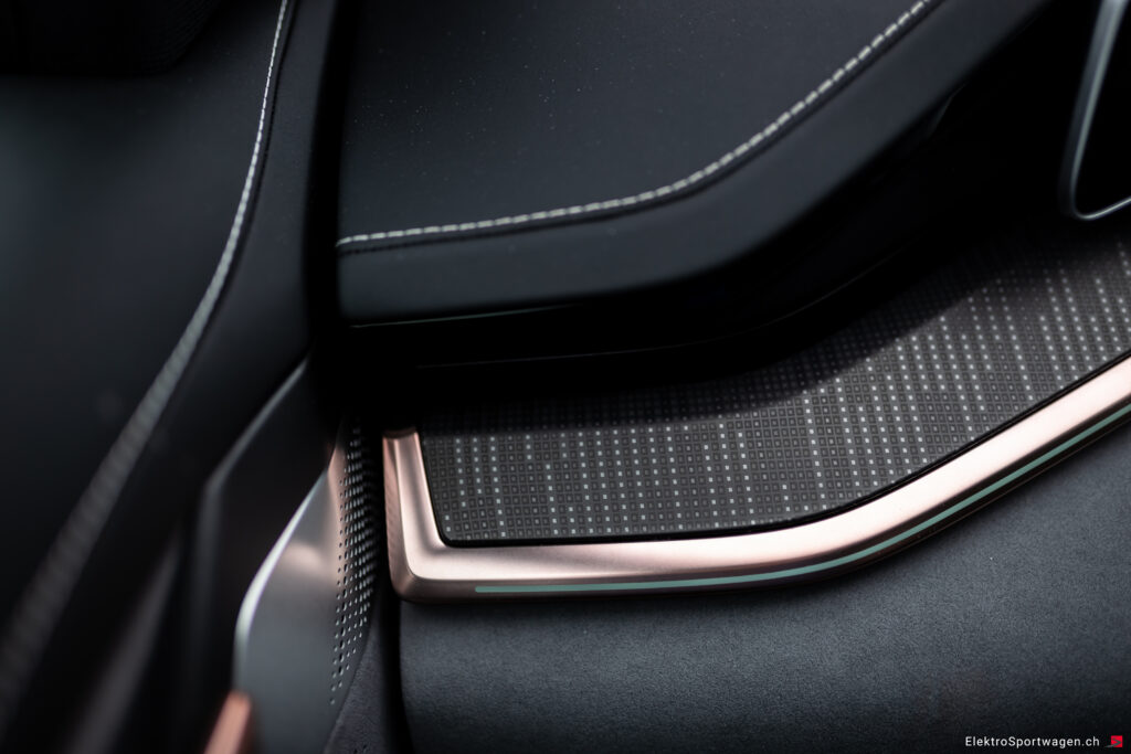 Zeekr 001 Privilege AWD im Test: Fahrverhalten, Alltag, Langstrecke und Fazit