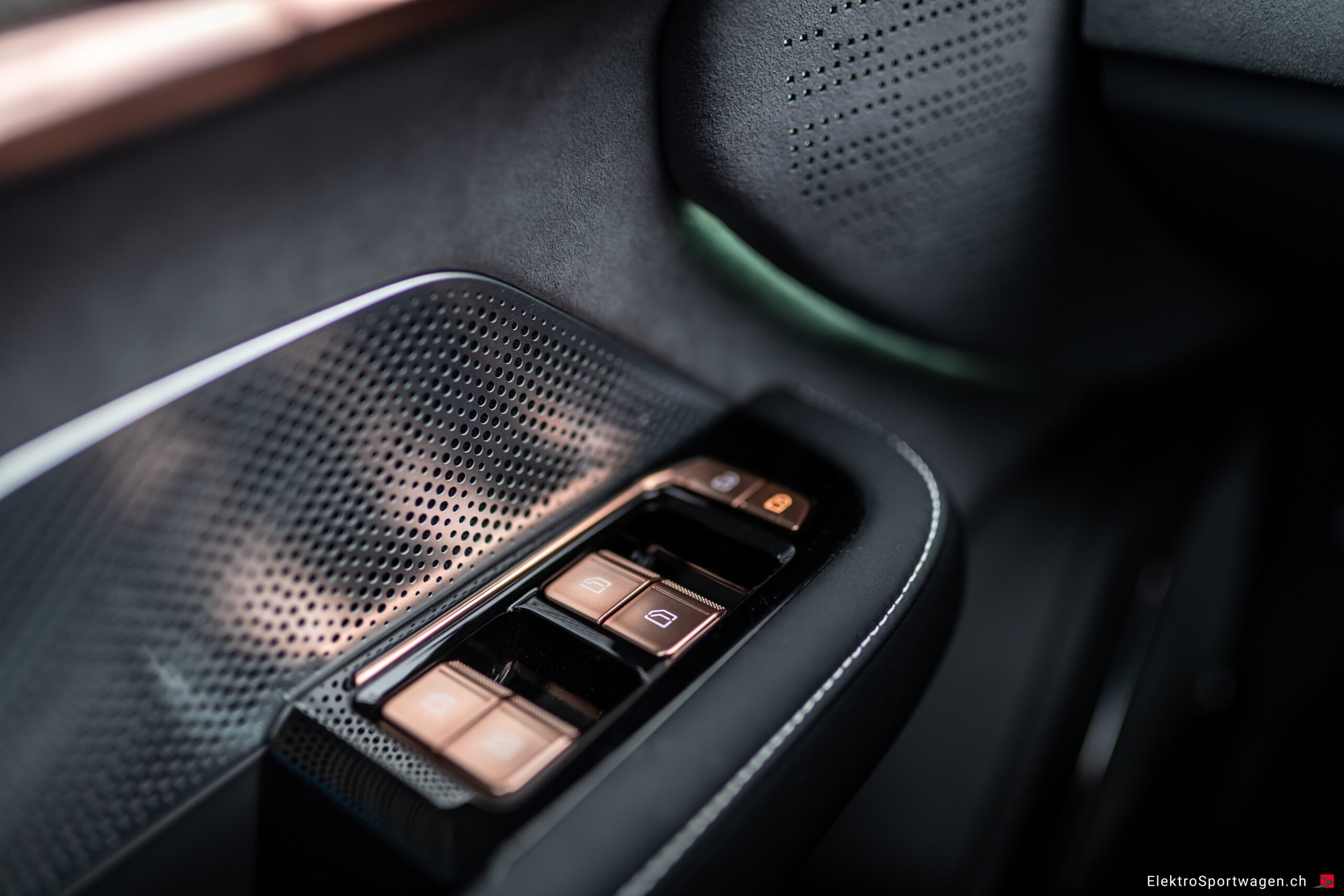 Zeekr 001 Privilege AWD im Test: Fahrverhalten, Alltag, Langstrecke und Fazit