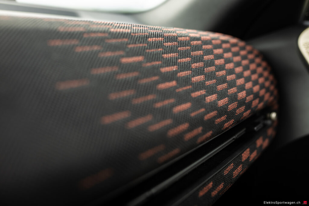 Fahrbericht: Mini Aceman JCW Electric