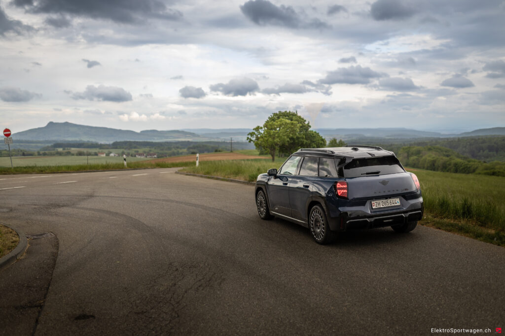 Fahrbericht: Mini Aceman JCW Electric