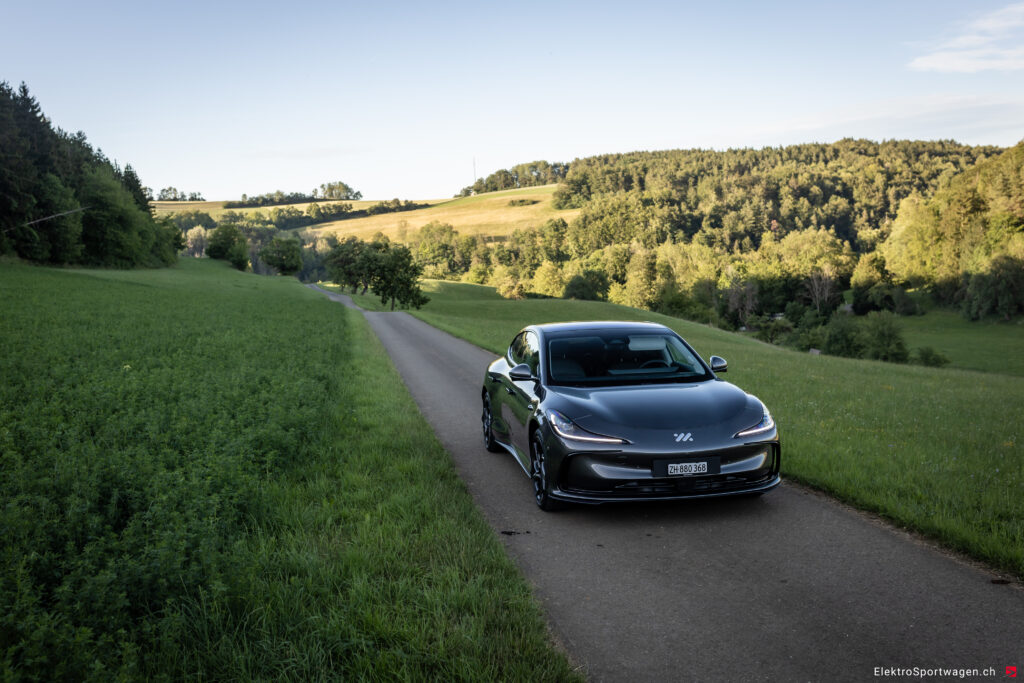 Fahrbericht: MG IM5 100 KWh Performance 4WD - Wolf im Buchhalterpelz