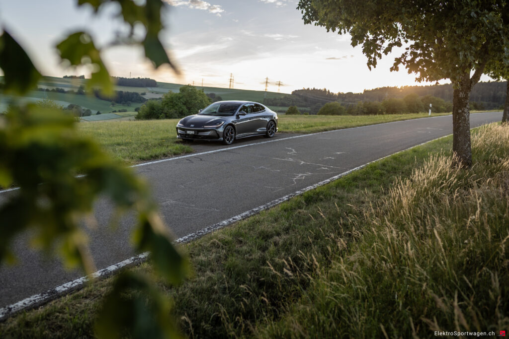 Fahrbericht: MG IM5 100 KWh Performance 4WD - Wolf im Buchhalterpelz
